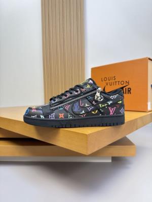 wholesale quality louis vuitton men shoes model no. 859